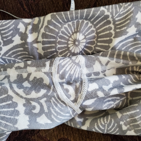 VEUC lululemon Wunder Under crop - Picture 5 of 5